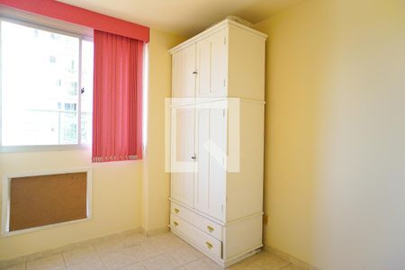 Quarto 2 de apartamento à venda com 2 quartos, 50m² em Itanhangá, Rio de Janeiro