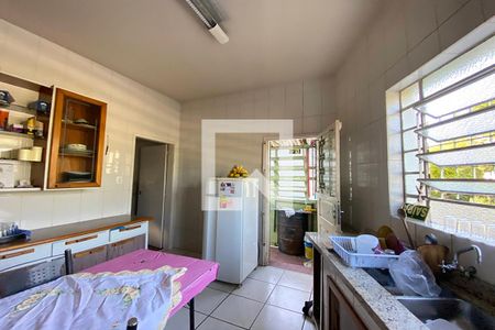 Casa à venda com 130m², 3 quartos e 3 vagasCozinha