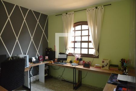 Casa à venda com 129m², 3 quartos e 2 vagasQuarto 2