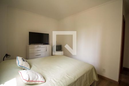 Apartamento à venda com 105m², 3 quartos e 2 vagas Apartamento à venda com 105m², 3 quartos e 2 vagasQuarto 3 - Suíte