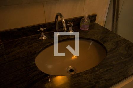 Apartamento à venda com 105m², 3 quartos e 2 vagas Apartamento à venda com 105m², 3 quartos e 2 vagasBanheiro