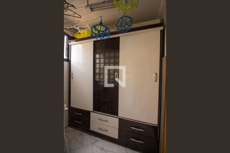 Apartamento à venda com 105m², 3 quartos e 2 vagas Apartamento à venda com 105m², 3 quartos e 2 vagasÁrea de Serviço