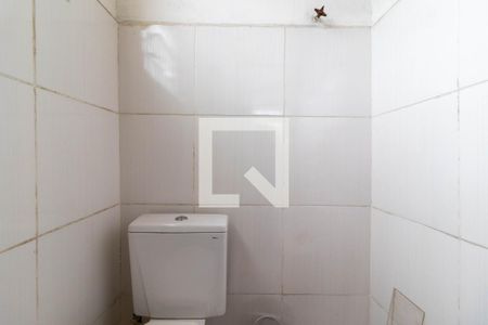 Casa à venda com 180m², 5 quartos e 1 vaga Casa à venda com 180m², 5 quartos e 1 vagaBanheiro Área de Serviço