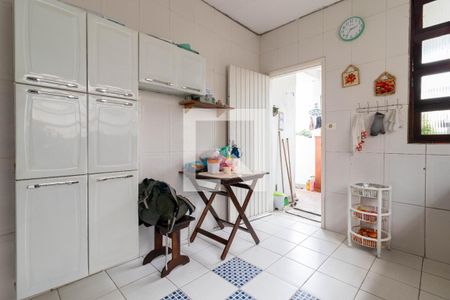 Casa à venda com 180m², 5 quartos e 1 vaga Casa à venda com 180m², 5 quartos e 1 vagaCozinha 1