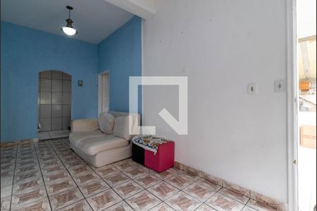 Casa à venda com 180m², 5 quartos e 1 vaga Casa à venda com 180m², 5 quartos e 1 vagaSala de Estar e Jantar