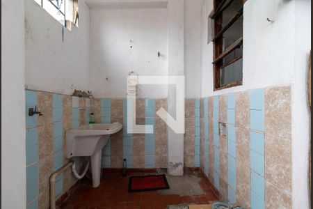 Casa à venda com 180m², 5 quartos e 1 vaga Casa à venda com 180m², 5 quartos e 1 vagaÁrea de Serviço 2