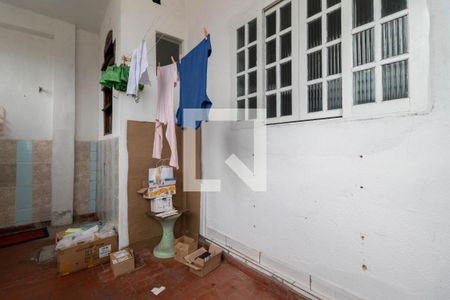 Casa à venda com 180m², 5 quartos e 1 vaga Casa à venda com 180m², 5 quartos e 1 vagaÁrea de Serviço 2