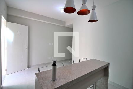 Sala/Cozinha de apartamento para alugar com 1 quarto, 40m² em Alves Dias, São Bernardo do Campo