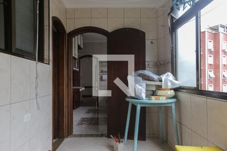 Apartamento para alugar com 253m², 3 quartos e 2 vagas Apartamento para alugar com 253m², 3 quartos e 2 vagasLavanderia