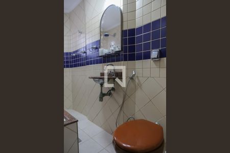 Apartamento para alugar com 253m², 3 quartos e 2 vagas Apartamento para alugar com 253m², 3 quartos e 2 vagasBanheiro