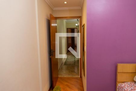 Casa à venda com 225m², 4 quartos e 2 vagasQuarto 2