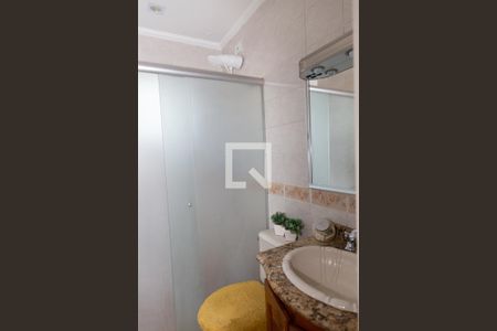 Casa à venda com 225m², 4 quartos e 2 vagasBanheiro da Suíte