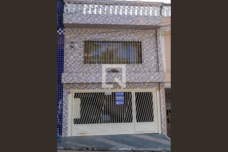 Casa à venda com 225m², 4 quartos e 2 vagasFachada