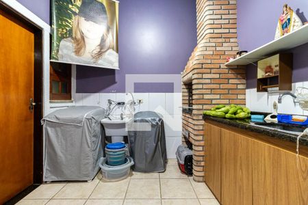 Casa à venda com 125m², 3 quartos e 3 vagas Casa à venda com 125m², 3 quartos e 3 vagasLavanderia/Churrasqueira