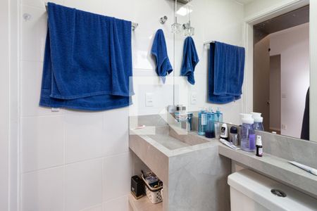 Apartamento à venda com 127m², 3 quartos e 2 vagasBanheiro da suíte