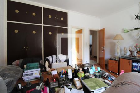 Casa à venda com 412m², 4 quartos e 5 vagasQuarto 2