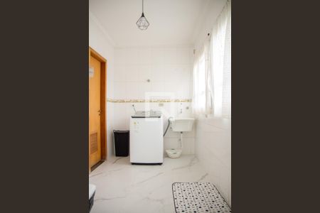 Apartamento à venda com 185m², 4 quartos e 3 vagas Apartamento à venda com 185m², 4 quartos e 3 vagasVaranda da Sala