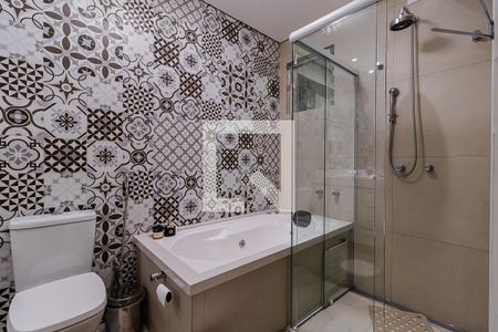 Apartamento à venda com 168m², 3 quartos e 2 vagas Apartamento à venda com 168m², 3 quartos e 2 vagasBanheiro da Suíte 1