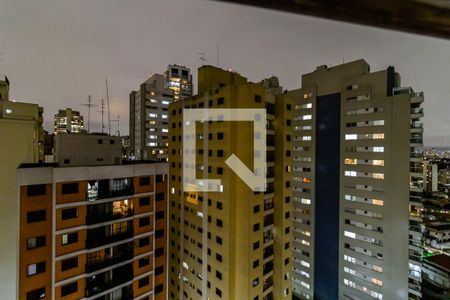 Apartamento à venda com 168m², 3 quartos e 2 vagas Apartamento à venda com 168m², 3 quartos e 2 vagasVista da Suíte 2
