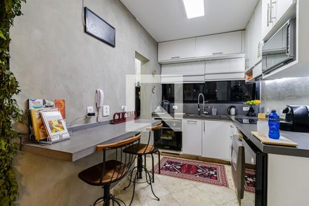 Apartamento à venda com 168m², 3 quartos e 2 vagas Apartamento à venda com 168m², 3 quartos e 2 vagasCozinha