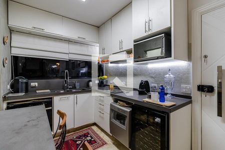 Apartamento à venda com 168m², 3 quartos e 2 vagas Apartamento à venda com 168m², 3 quartos e 2 vagasCozinha