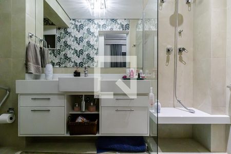 Apartamento à venda com 168m², 3 quartos e 2 vagas Apartamento à venda com 168m², 3 quartos e 2 vagasBanheiro da Suíte 2