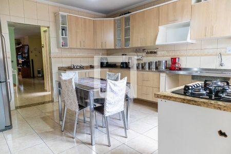 Casa à venda com 126m², 2 quartos e 2 vagasCozinha