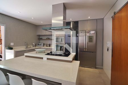 Casa à venda com 316m², 3 quartos e 6 vagasCozinha