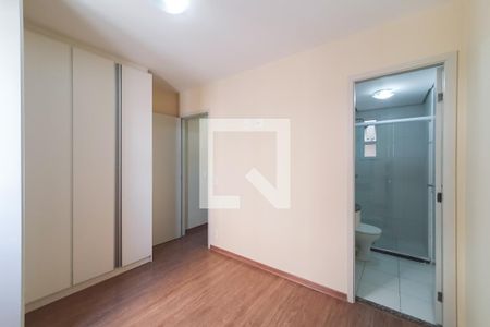 Apartamento à venda com 56m², 2 quartos e 1 vaga Apartamento à venda com 56m², 2 quartos e 1 vagaQuarto 2 - suite