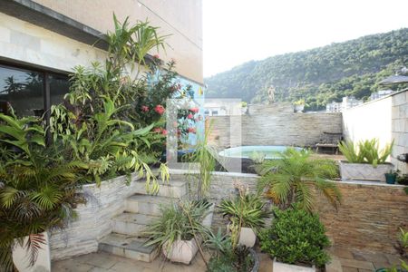 Apartamento à venda com 421m², 4 quartos e 3 vagasPiscina