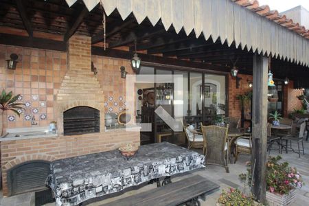 Apartamento à venda com 421m², 4 quartos e 3 vagasChurrasqueira