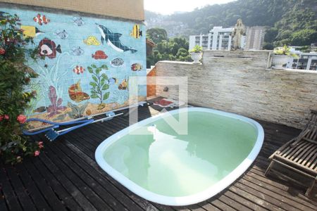 Apartamento à venda com 421m², 4 quartos e 3 vagasPiscina