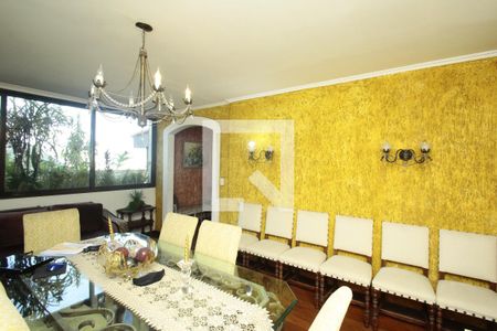 Apartamento à venda com 421m², 4 quartos e 3 vagasSala de Jantar