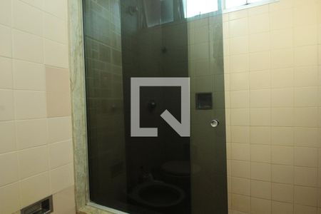 Apartamento à venda com 421m², 4 quartos e 3 vagasBanheiro da Suíte