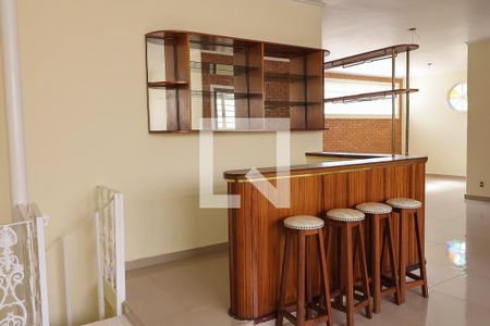Bar de casa para alugar com 5 quartos, 392m² em Ribeirânia, Ribeirão Preto