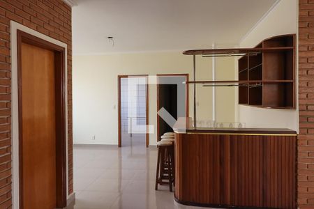 Sala de casa para alugar com 5 quartos, 392m² em Ribeirânia, Ribeirão Preto