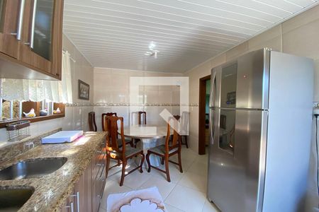 Casa à venda com 130m², 4 quartos e 2 vagasCozinha