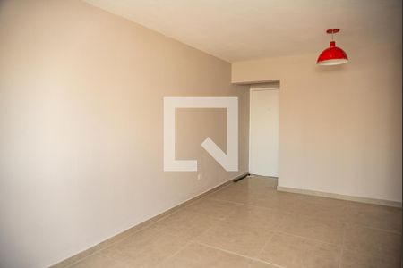 Sala de apartamento à venda com 3 quartos, 84m² em Vila Bertioga, São Paulo