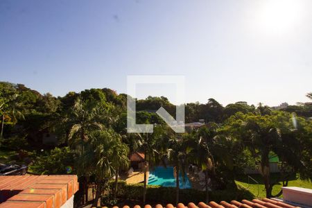 Casa de condomínio à venda com 174m², 4 quartos e 3 vagas Casa de condomínio à venda com 174m², 4 quartos e 3 vagasVista