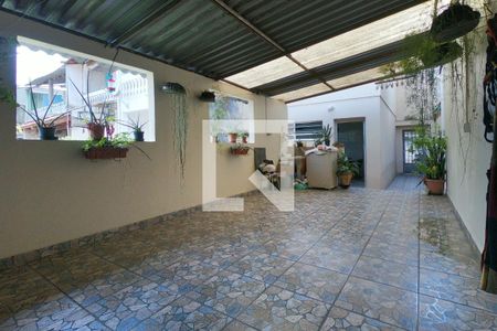 Casa à venda com 198m², 2 quartos e 2 vagasÁrea de Serviço