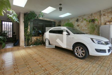 Casa à venda com 198m², 2 quartos e 2 vagasGaragem