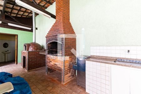 Apartamento à venda com 110m², 3 quartos e 2 vagas Apartamento à venda com 110m², 3 quartos e 2 vagasÁrea comum - Churrasqueira
