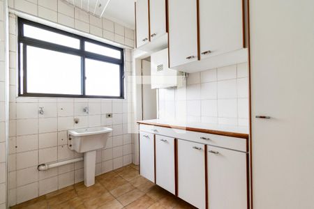 Apartamento à venda com 110m², 3 quartos e 2 vagas Apartamento à venda com 110m², 3 quartos e 2 vagasLavanderia
