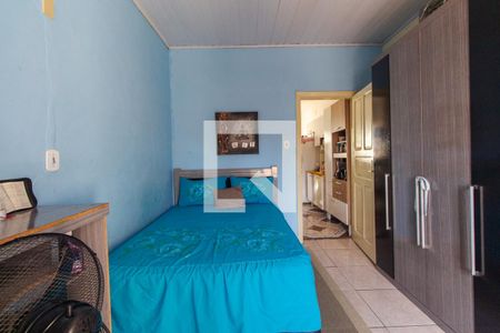 Casa à venda com 318m², 5 quartos e 4 vagas Casa à venda com 318m², 5 quartos e 4 vagasQuarto 2