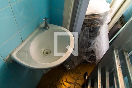 Casa à venda com 125m², 3 quartos e 3 vagasBanheiro de Serviço - Detalhe