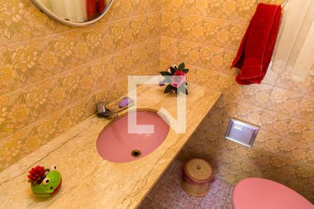 Casa à venda com 125m², 3 quartos e 3 vagasLavabo - Detalhe