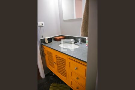 Apartamento à venda com 176m², 3 quartos e 2 vagasBanheiro da Suite