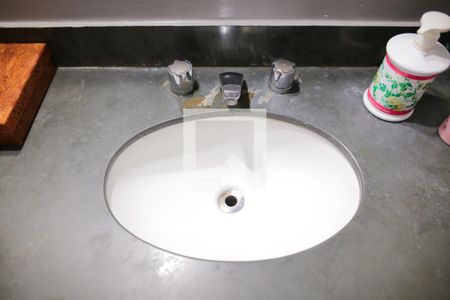 Apartamento à venda com 176m², 3 quartos e 2 vagasBanheiro da Suite