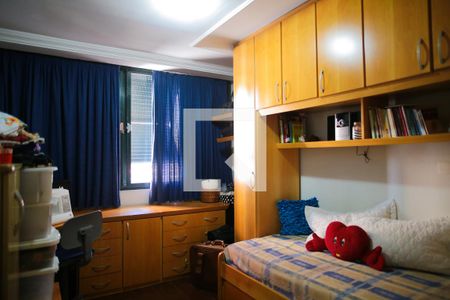 Apartamento à venda com 176m², 3 quartos e 2 vagasQuarto 2
