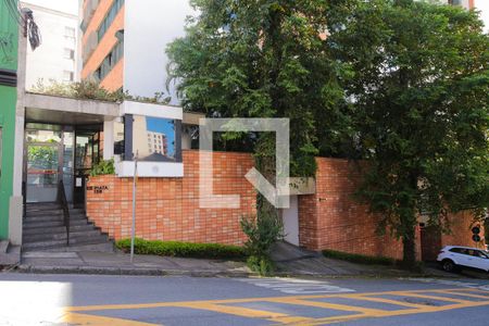 Apartamento à venda com 176m², 3 quartos e 2 vagasFachada